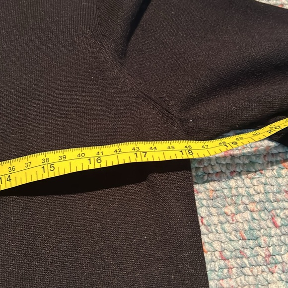 Ladies size Large flared sleeve Sweater from Ricki’s - Picture 7 of 9